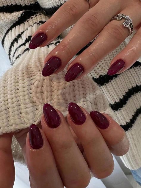 Dark Red Nails Almond Shape, 222 Nails, Nail Ideas Red, Shellac Nails Fall, Deep Red Nails, Kutek Disney, Wine Nails, Maroon Nails, October Nails