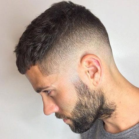 Textured Caesar Haircut with Skin Fade - Crew Cut Fade Haircut Crew Cut Fade, Temp Fade Haircut, Caesar Haircut, Trendy Mens Haircuts, Men's Short Hair, Men Haircut Styles, Hair 2018, Bald Fade, Mens Haircuts Fade