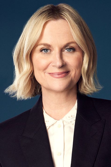 https://www.masterclass.com/course-images/attachments/65o20wi5sosv7txfk0ylueeehdet Retirement Activities, Amy Poehler, Leo And Virgo, Be Ready, Online Classes, Master Class, Everyday Life, Girlfriend Gifts, How To Apply