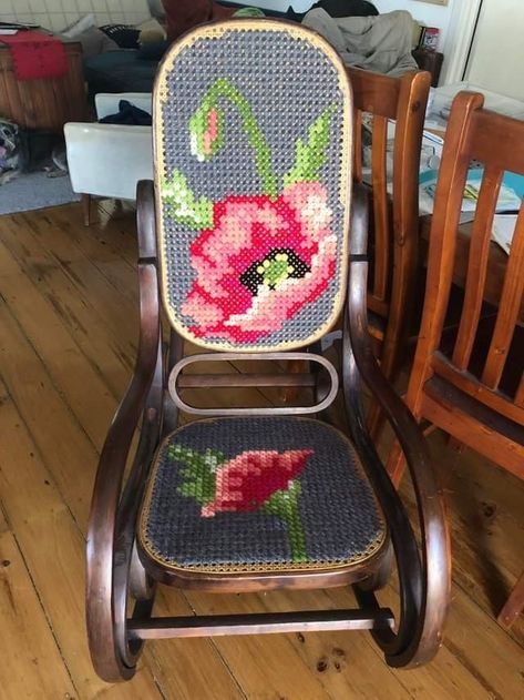 Rocking Chair Makeover, Recycled Furniture, Stitching Art, Crafty Diy, A Cross, Cross Stitch Flowers, Upcycled Furniture, Diy Arts And Crafts, Cross Stitch Designs