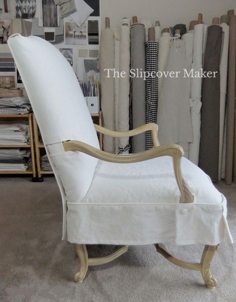 Slipcover & Paint Ideas for Exposed Wood Furniture – The Slipcover Maker Small Armchairs, Cheap Office Chairs, Diy Pillow, Dining Room Chair Covers, Reupholster Furniture, Upholstery Diy, French Chairs, Furniture Slipcovers, How To Make Diy