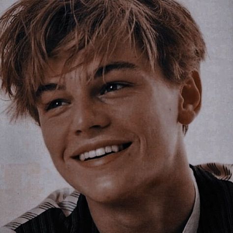 Leo Decaprio, Leonard Dicaprio, Leonardo Dicaprio Photos, Leo And Kate, Leonardo Dicaprio 90s, Jack Dawson, Young Leonardo Dicaprio, 90s Men, Leo Dicaprio