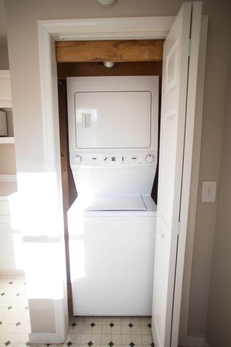 Maximize Space in a Small Laundry Closet - Live Free Creative Co Small Laundry Room Closet, Washer Dryer Laundry Room, Small Laundry Closet, Laundry Closet Makeover, Small Laundry Room Makeover, Samsung Home, Small Closet Space, Tiny Laundry Rooms, Kitchen Aid Appliances