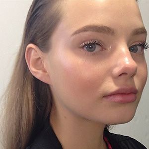 Kristine Froseth, Alaska Young, Looking For Alaska, Girl Celebrities, Clean Face, Ethereal Beauty, Girls Makeup, Girl Face, Beautiful Photography