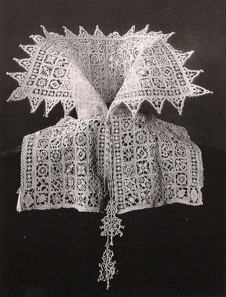 Cowl Back Dress, Point Lace, Postcard Art, Lace Caps, Metal Lace, Needle Lace, Bobbin Lace, Lace Making, Photo Postcards