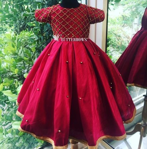 Raw Silk Frocks, Baby Long Frocks Designs, Silk Frocks For Kids, Raw Silk Gown, Long Frocks For Kids, Long Frocks Designs, Red Colour Dress, Frocks For Kids, Kids Party Wear Dresses