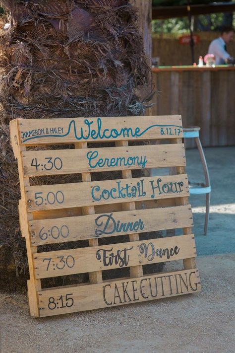 Turn an old pallet into a fun and unique timeline for guests | rustic wedding ideas | wedding decor Pallet Wedding, Future Wedding Plans, Outdoor Wedding Decorations, Wedding Timeline, Rustic Barn Wedding, Cute Wedding Ideas, Western Wedding, Rustic Chic Wedding, Wedding Dj