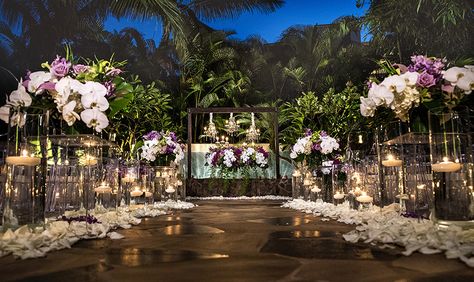 A ceremony location at dusk decorated with lit candles, chandeliers, floral arrangements and petals Aulani Wedding, Oahu Wedding Venues, Garden Themed Wedding, Wedding Disney, Aulani Resort, Wedding Venues Hawaii, Hawaii Resorts, Disney Weddings, Disney Fairy Tale Weddings