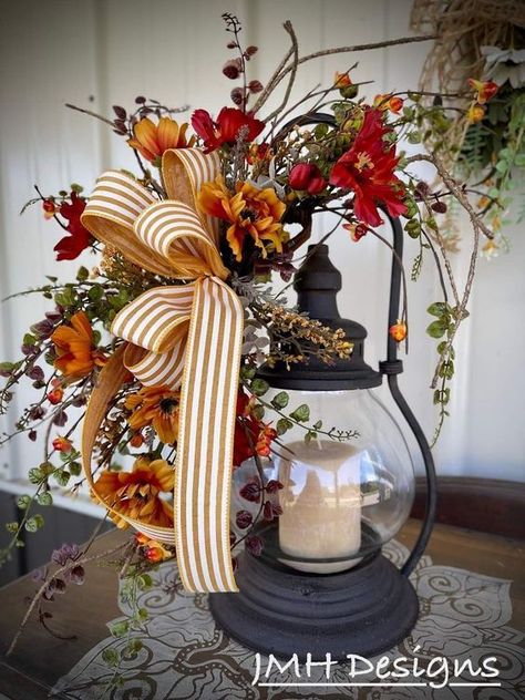 Learn how to style your space with fall bedroom decor ideas. Add warmth and character with seasonal colors, patterns, and accessories. Easter Front Door Decorations, Country Glam Decor, Fall Lantern Decor, Dollar Tree Fall Decor Diy, Dollar Tree Fall Decor, Fall Lanterns, Easter Front Door, Lantern Swags, Fall Lantern