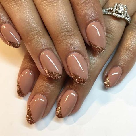 Gold Gel Nails, Rose Gold Nail Art, Rose Gold Nails Design, Modern Nail Art, Gold Acrylic Nails, Chic Nail Art, Gold Nail Designs, Gold Nail Art, Modern Nails