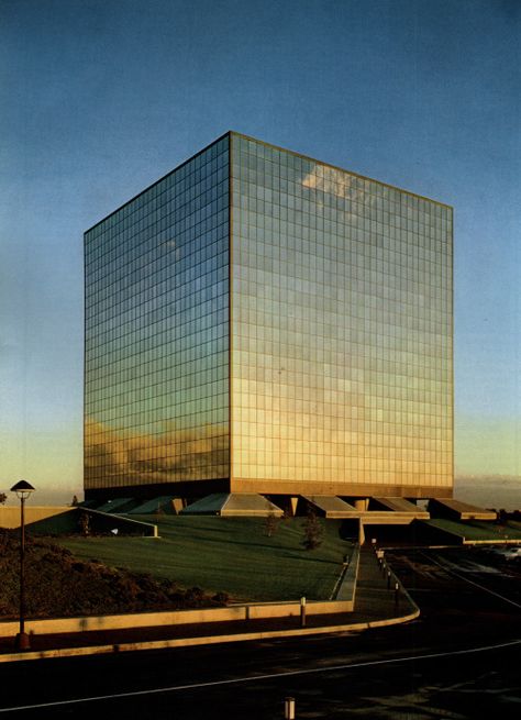 Albert C. Martin and Associates, Sears’ Pacific Coast Headquarters Buildng, Alhambra, California, 1969-1971 Space Race, Pacific Coast, Brutalism, Skyscraper, Multi Story Building, California, Architecture, Building