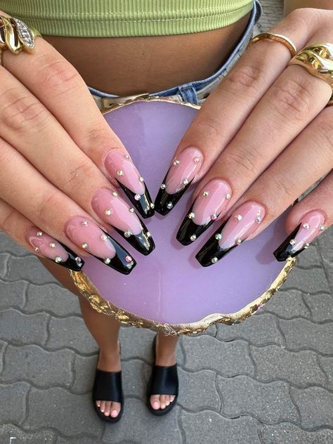 black french tip with diamonds🖤 Black French Diamond Nails, Black French Tip Nails With Diamonds, Black Nails Diamonds, Black Frenchies With Rhinestones, Black And Diamond Nails, Black French Nails With Rhinestones, Black Nails With Diamonds Rhinestones, Black Nails With White Tips, Black French Tip Nails With Rhinestones