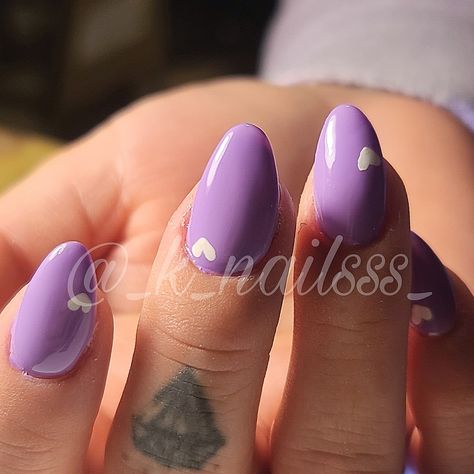 Almond lilac white heart nails White Heart Nails, Lilac Nails, Lilac White, Lavender Nails, Nails White, White Hearts, Heart Nails, Nail Arts, Purple Nails