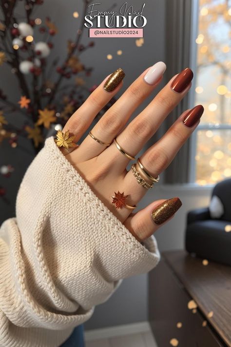 Transform your fingertips into a cozy autumn wonderland with these DIY manicure ideas. From warm earthy tones to playful pumpkin designs, let your nails be the canvas for your fall aesthetic. #FallNails #FallNails2023 #FallNailsIdeasAutumn #FallNails2024 #FallNails2023Trends #FallNailsTrendy #FallNails2023ColorTrends #FallNailsAcrylic White Fall Nails, Short Fall Nail Designs, Short Fall Nail, Pumpkin Nail Designs, Subtle Nail Art, Nail Shades, Pumpkin Designs, Weak Nails, November Nails