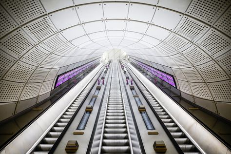 Elizabeth Line, Tube Train, Liverpool Street, Canary Wharf, Mind The Gap, West Point, Green Park, Financial District, Steam Trains