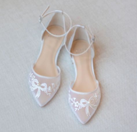 Wedding Shoes With Bow, Wedding Heels Comfortable, Gold Bridesmaid Shoes, Lace Wedding Heels, Comfortable Wedding Heels, Comfortable Bridal Shoes, Glitter Wedding Shoes, Wedding Shoes High Heels, Gold Wedding Shoes