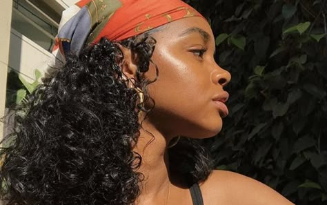 Give Your Rizos Some Special Love This Summer With These Silk Scarves Designed To Protect Your Hair Curly Hair Extensions, Brazilian Hair Weave, Scene Hair, Melanin Poppin, Grunge Hair, Curly Girl, Natural Curls, Black Girls Hairstyles, Remy Human Hair