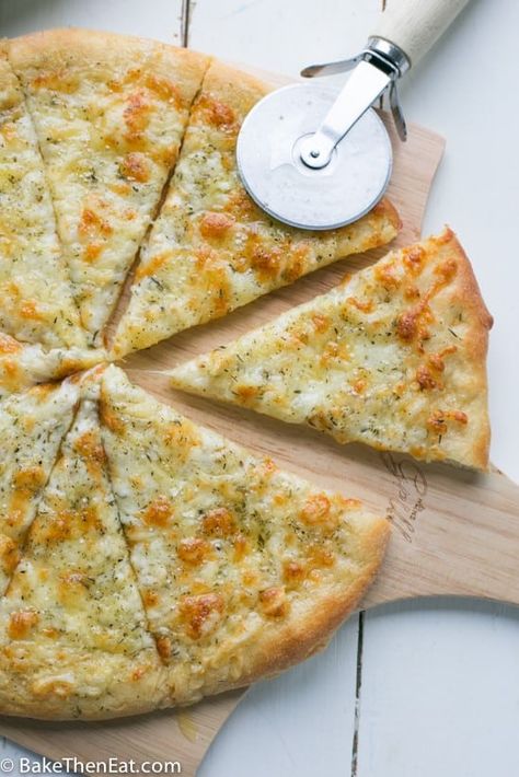 Super Easy Cheesy Garlic Bread - Bake Then Eat Using Pizza Dough, Easy Cheesy Garlic Bread, Pizza Bread Recipe, Garlic Bread Pizza, Pizza Aesthetic, Garlic Pizza, Pizza Roll, Pizza Muffins, Garlic Bread Recipe