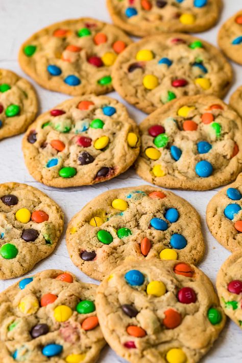 Best M&M Cookies Recipe - The Cookie Rookie® M M Cookies Recipe Easy, Great American Cookie Recipe, Mnm Cookies Recipe, Best M&m Cookie Recipe, American Cookies Recipe, Great American Cookie Company, Yum Snacks, Mnm Cookies, The Cookie Rookie