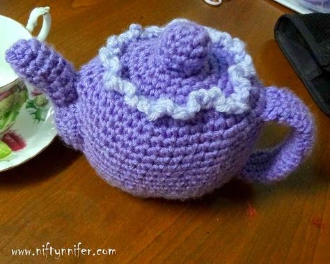 Crochet Picnic Basket Pattern Free, Crochet Picnic, Crochet Teapot, Crochet Stuffy, Disney Faces, Crochet Tea Cup, Crochet Baby Booties Tutorial, Crochet Tea Cozy, Crochet Headband Pattern