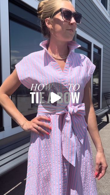 How To Tie A Skirt Bow, Tying A Dress Belt, Tying A Sash On A Dress, Tie Knot In Dress, Tying Bow On Dress, Tying A Bow On Pants, Tying A Belt On A Dress, How To Tie Dress Bow, How To Tie Knot In Dress