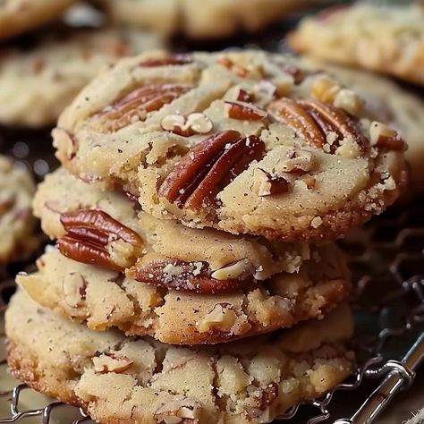 Pecan Sandies Cookies, Sandies Cookies, Pecan Shortbread Cookies, Pecan Shortbread, Pecan Sandies, Short Bread, Creative Desserts, Cookie Exchange, Homemade Treats