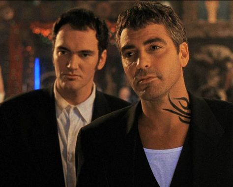 Quentin Tarantino, George Clooney in "From Dusk Till Dawn" (Robert Rodriguez, 1996) Horror Movies On Netflix, Kung Fury, Quentin Tarantino Movies, From Dusk Till Dawn, Danny Glover, Best Horror Movies, Film Images, Dusk Till Dawn, Liam Neeson