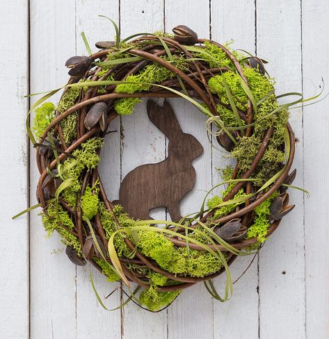 Natural Easter Decor, Diy – Velikonoce, Dekoratívne Vence, Spring Door Decoration, Moss Wreath, Easter Door Decor, Moss Decor, Selling Handmade Items, Easter Door