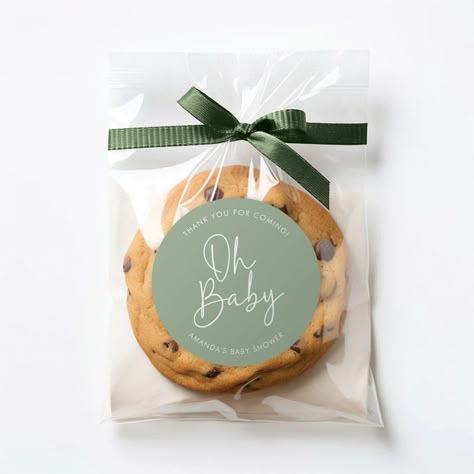 Modern Script Sage Oh Baby Simple Shower Favor Classic Round Sticker Baby Shower Goodie Bags, Eco Friendly Baby Shower, Sage Green Baby Shower, Baby Shower Favours For Guests, Baby Shower Gifts For Guests, Baby Shower Thank You Gifts, Boy Party Favors, Baby Shower Deco, Green Baby Shower