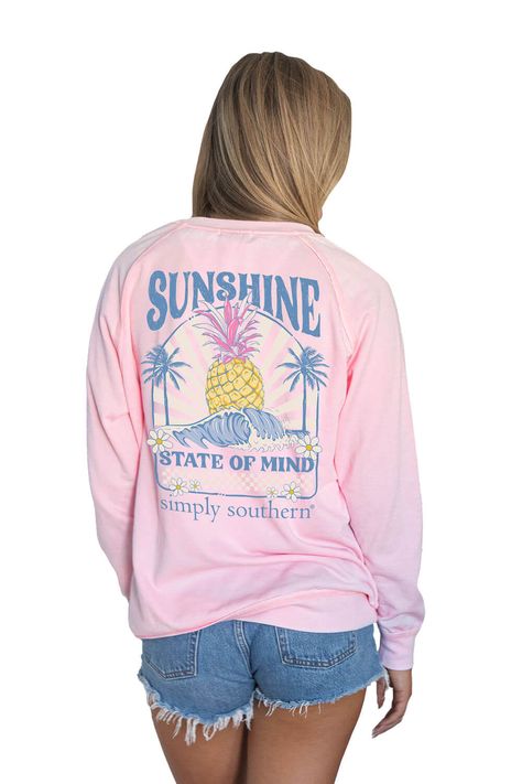 Simply Southern Outfits, Southern Logo, Southern T Shirts, School Shopping List, Sunshine State Of Mind, Simply Southern Shirts, Southern Outfits, Perfect Sweater, Beach Wave