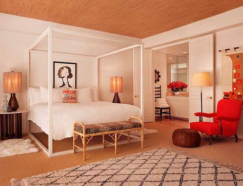 Jonathan Adler Bedroom | Flickr - Photo Sharing! Palm Springs Bedroom, Parker Palm Springs, Backyard Canopy, Four Poster, Bedroom Hotel, Design Del Prodotto, Jonathan Adler, Master Bedrooms Decor, Dream Decor