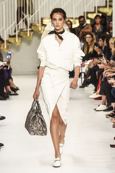 Camille Hurel, Winter Typ, Elle Magazine, White Outfit, Milan Fashion Weeks, 가을 패션, Minimal Fashion, A Group, Italian Fashion