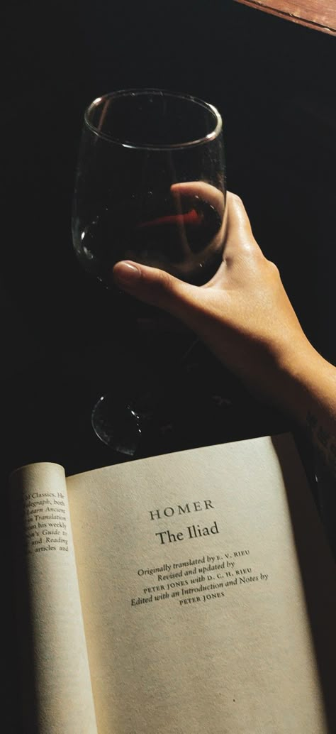 Dark Academia Wine Aesthetic, Red Wine Dark Academia, Wine And Books Photography, Dark Academia Literature Aesthetic, Ceciliacore Aesthetic, Wine Books Aesthetic, Wine And Books Aesthetic, Dark Wine Aesthetic, Classical Books Aesthetic