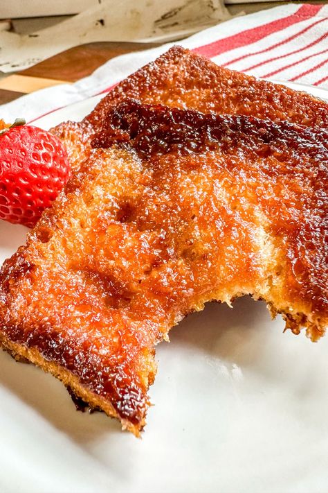 Caramelized Honey Butter Toast Oven Cinnamon Toast, Fun Toast Ideas, Honey Butter Toast Recipe, Caramelized French Toast, Honey Butter Pancakes, Honey Butter Toast, Unique Brunch Recipes, French Toast Recipe Casserole, Honey Toast Recipe