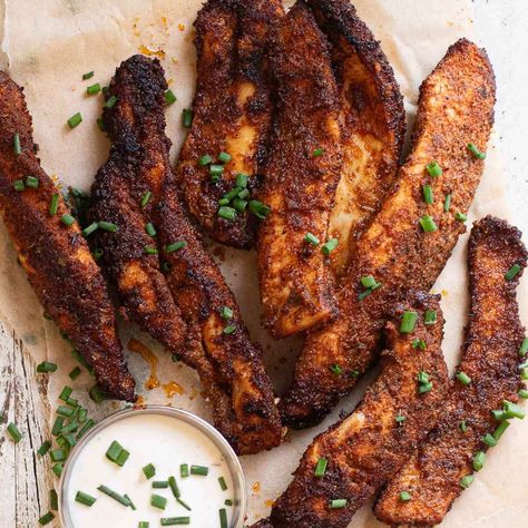 Blackened Chicken Tenders Recipe (Popeyes Copycat) Blackened Ranch Popeyes Recipe, Popeyes Chicken Tenders Recipe, Popeyes Blackened Ranch Recipe, Popeyes Blackened Tenders Recipe, Blackened Tenders, Popeyes Blackened Chicken, Popeyes Blackened Chicken Sandwich, Copycat Wendy’s Spicy Chicken, Blackened Chicken Tenders