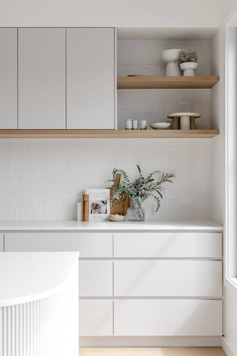 Kitchen Interior Ikea, Japandi Kitchen White Cabinets, Matte White Kitchen Cabinets, Ikea Japandi Kitchen, Modern Apartment Kitchen Ideas, Small Kitchen Styling, Modern Australian Kitchen, Scandi Modern Kitchen, Japandi White Kitchen