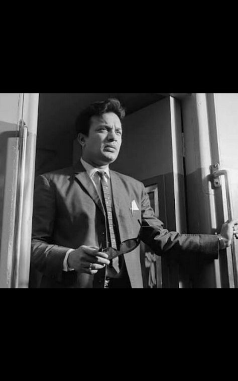 🎻  Uttam Kumar in Bengali film  Nayak  (  66  ) Uttam Kumar Nayak, Faya Kun, Uttam Kumar, Suchitra Sen, Kun Faya Kun, East Pakistan, Pakistan, Film, Fictional Characters