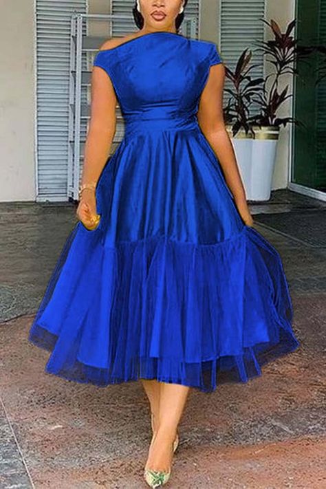 Plus Size Black Elegant A-line Tulle Solid Midi Dress Tulle Neckline, Solid Midi Dress, Dinner Dress Classy, Plus Size Formal, Blue Dress Formal, Dress Royal, Elegant Dresses Classy, Elegant Pattern, Classy Dress Outfits