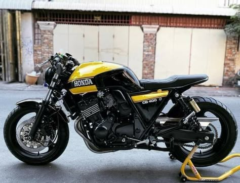 Cb400 Custom, Cb400 Cafe Racer, Modified Bikes, Cafe Moto, Bike Modification, Suzuki Gsx 750, Cafe Racer Moto, Bobber Harley, Honda Cb400