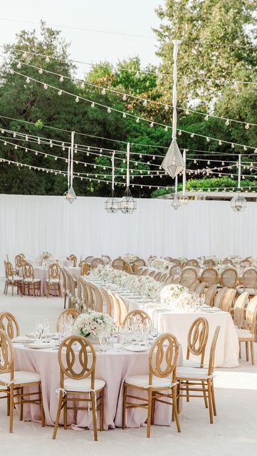 Tennis Court Wedding Reception, Tennis Court Wedding, Private Estate Wedding, Court Wedding, Luxe Wedding, La Wedding, Wedding Vibes, Magical Wedding, Wedding Southern California