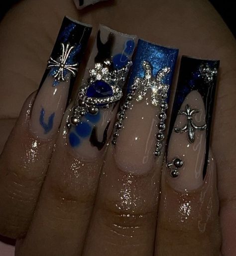 Black Sagittarius Nails, Cybery2k Nails, Birthday Nail Set Ideas Pisces, Gangster Nails Designs, Emo Y2k Nails, Punk Nails, Hard Nails, Long Acrylic Nail Designs, Goth Nails