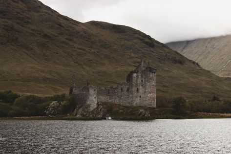 Abandoned castle in Scotland. Photo by Skyler Brown.  #abandoned #architecture #photography #scotland #urbex #gothic #castle #travel #fog Scotland Aesthetic, Dark Castle, Castles In Scotland, Abandoned Castles, Going On Holiday, Old West, Places Around The World, Dark Aesthetic, Monument Valley