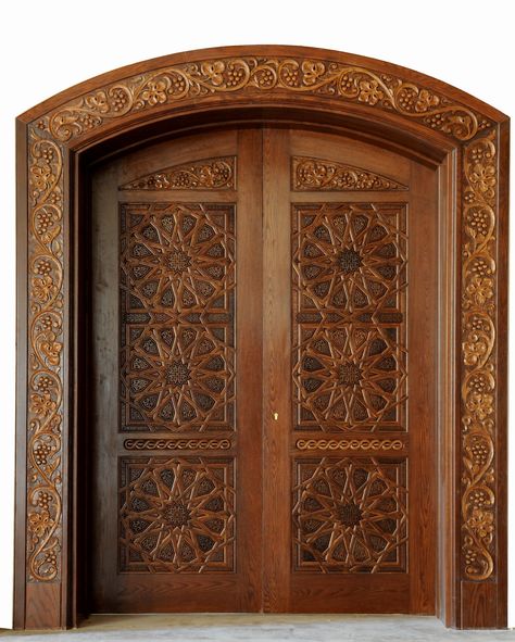 Middle Eastern wood carvings and works. Pintu Ganda, Main Entrance Door Design, Front Door Design Wood, Wooden Front Door Design, Wooden Main Door, Wooden Main Door Design, Entrance Gates Design, Gorgeous Doors, Double Door Design