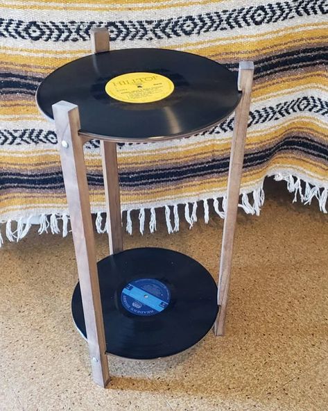 Vinyl record side table available now at roomination.shop  #vynilrecords #vynil #roomdecor #roominspiration #homedecor. Vinyl Side Table, Vinyl Record Decoration, Record Design Ideas, Old Records Crafts, Cool Girl Room, Record Decorations, Vinyl Record Projects, Cool Girl Rooms, Record Diy