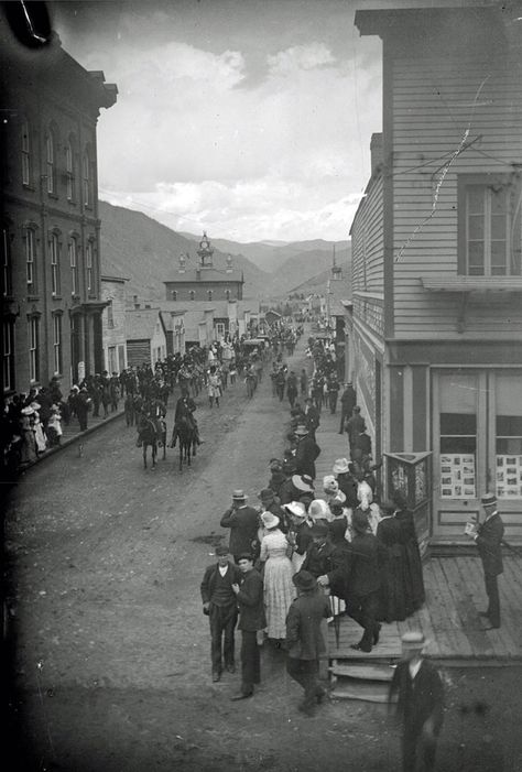 Pictures Of Buildings, Calico Ghost Town, Old West Town, Old West Photos, Colorado Towns, Colorado History, Feather Top, Western Photo, 40 Acres