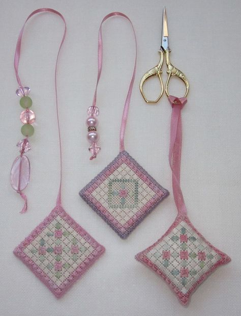 Project To Do List, Scissor Fobs, Sewing Cross Stitch, Scissor Fob, Sewing Essentials, Canvas Work, Work Pattern, Needlepoint Designs, Needle Book