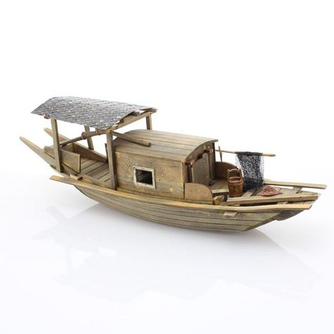 Sampan Boat, Easy Woodworking Projects Diy, Wooden Model Boats, Boat Crafts, Wooden Ship Models, Wood Wall Art Diy, Bamboo Crafts, Wooden Ship, Wood Carving Patterns