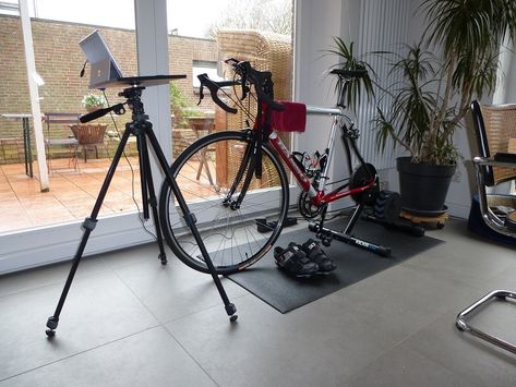 Garage Peloton Set Up, Stationary Bike Home Set Up, Exercise Bike In Bedroom, Exercise Bike Desk Diy, Bike Trainer Setup, Workout Space, Indoor Cycling, Workout Rooms, Cycling Outfit