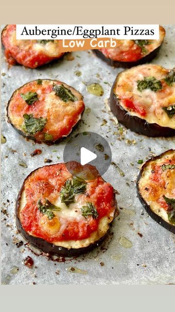 Francesca - Recipes For Weightloss on Instagram: "Here 👇👇👇👇

Try out this delicious low calorie Aubergine/Eggplant Pizza Recipe! 🍆🍕

Not only does this versatile vegetable is a great low-carb pizza crust alternative, but it’s also packed with vitamins, minerals, and antioxidants.

Plus, these aubergine/eggplant pizzas are low in calories and high in water content, making them an excellent choice for weight loss.

Only 2 WW points per serving (about 6 mini pizzas!)

Ingredients (for about 12 mini pizzas):

* 1 aubergine/eggplant
* 1 cup passata or chopped tomatoes
* 1/2 light mozzarella cheese ball
* Salt and pepper to taste
* Oregano (optional)
* Paprika (optional)
* Extra virgin olive oil

Method:

Slice the aubergine into rounds and place them on a tray lined with parchment paper. Eggplant Pizza Recipe, Eggplant Pizza, Eggplant Pizzas, Ww Points, Mini Pizzas, Pizza Ingredients, Low Carb Pizza, Mini Pizza, Pizza Recipe