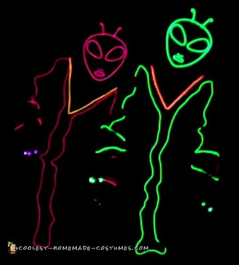 Fantastic Alien Glow in the Dark Costumes Blacklight Halloween Costume, Halloween Costumes Glow In The Dark, Diy Voodoo Doll Costume, Diy Alien Costume, Glow Costume, Stick Figure Costume, Boys Halloween Costumes Diy, Dark Costumes, Glow Halloween